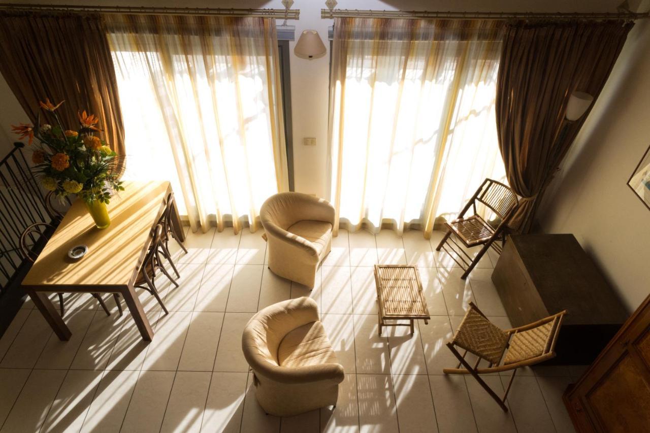 Le Dimore Al Vecchio Teatro Ortona Ngoại thất bức ảnh